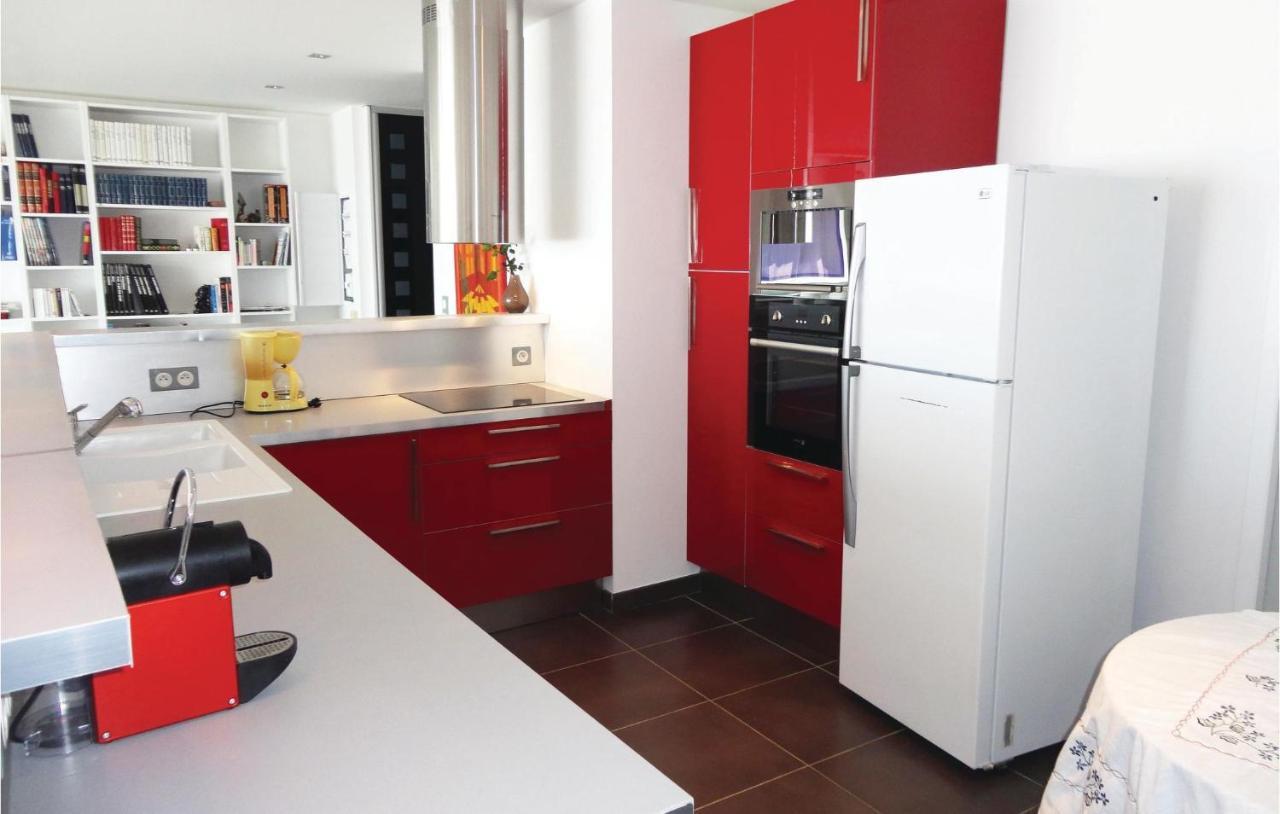 Awesome Apartment In Sauvian With Wifi Exterior foto